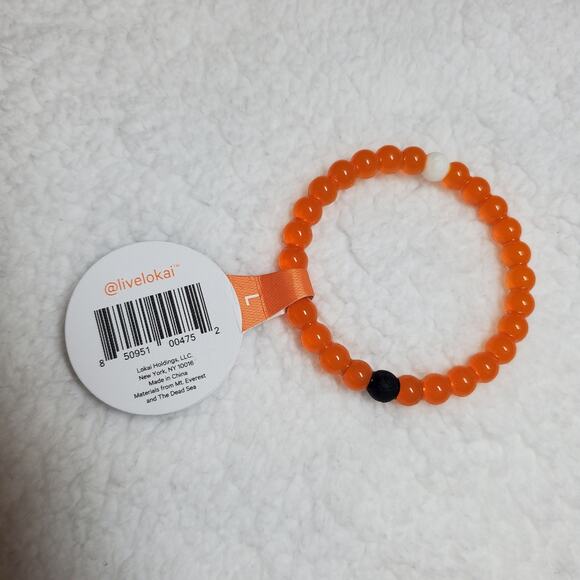 Lokai Bracelet Size Large NWT Orange with Black Bead Nami Collaboration - Picture 8 of 11